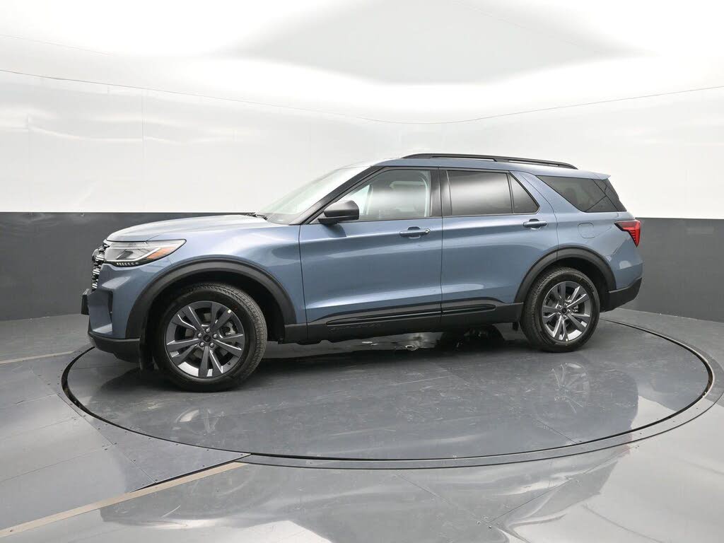 2026 Ford Explorer Active AWD