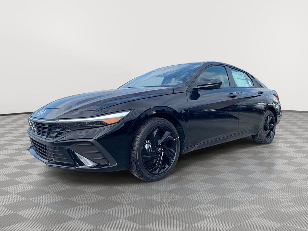 2026 Hyundai Elantra SEL Sport FWD