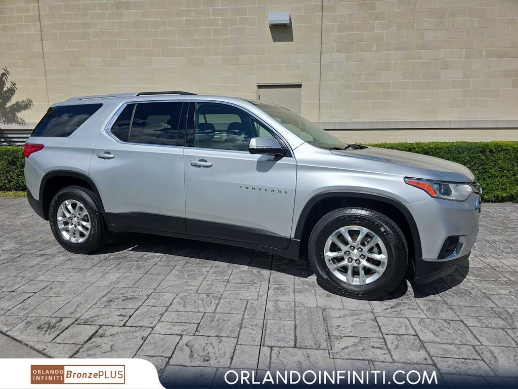 2018 Chevrolet Traverse LT Cloth FWD