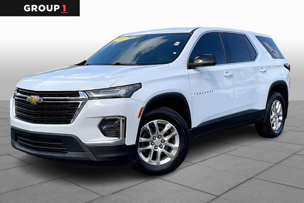 2022 Chevrolet Traverse LS FWD