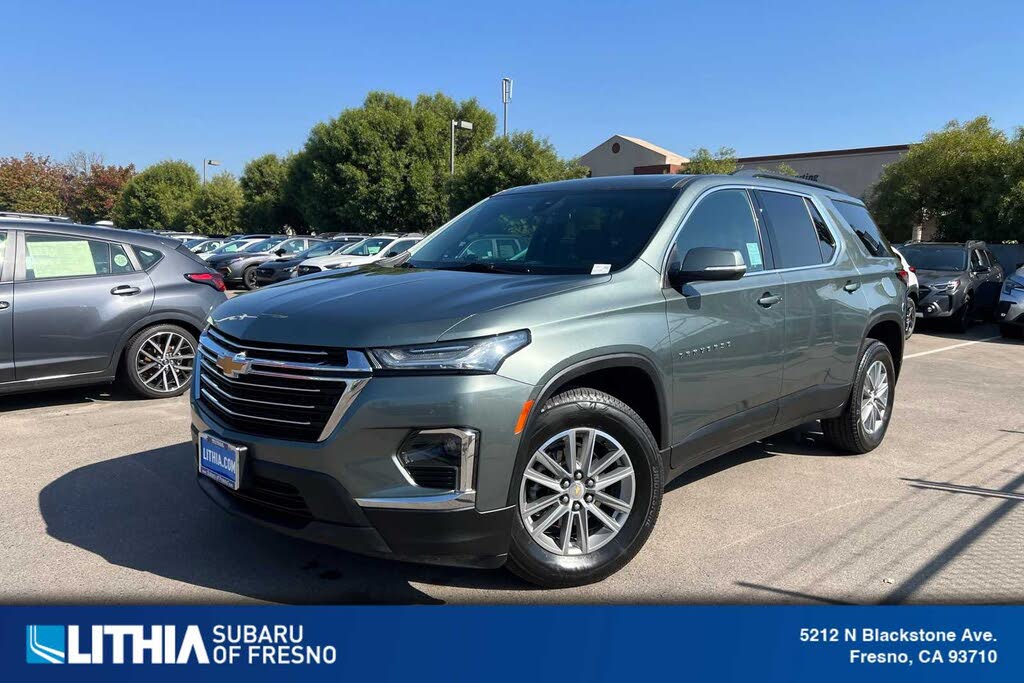 2023 Chevrolet Traverse LT Cloth FWD