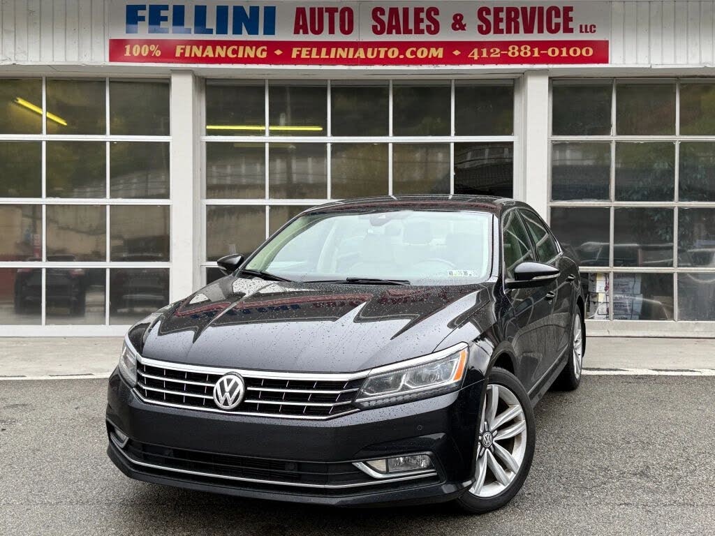 2017 Volkswagen Passat V6 SEL Premium