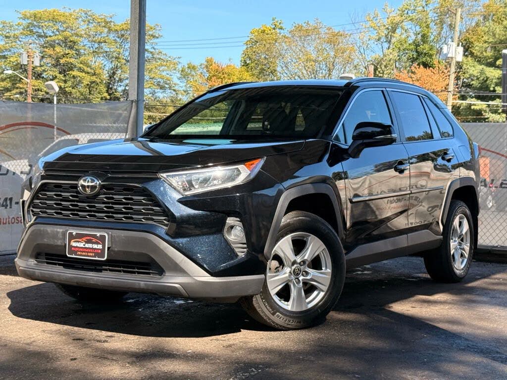 2021 Toyota RAV4 XLE AWD
