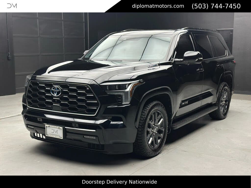 2023 Toyota Sequoia Platinum 4WD