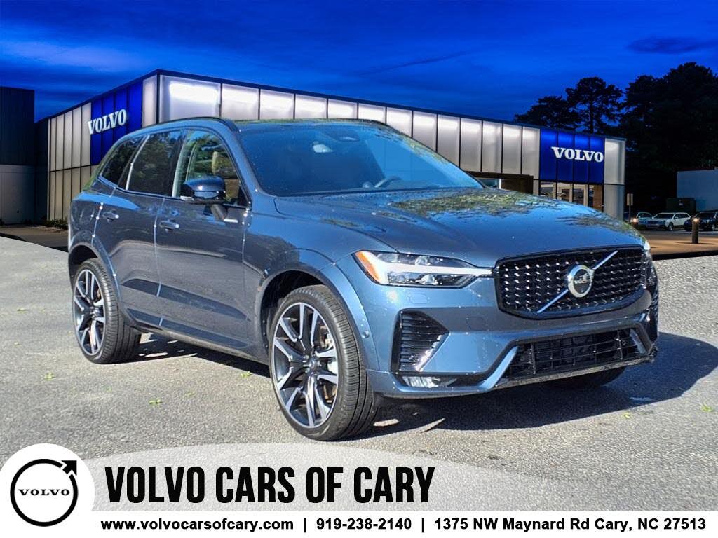 2025 Volvo XC60 B5 Ultra Dark Theme AWD