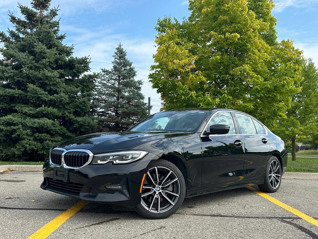 BMW 3 Series 330i xDrive AWD 2022