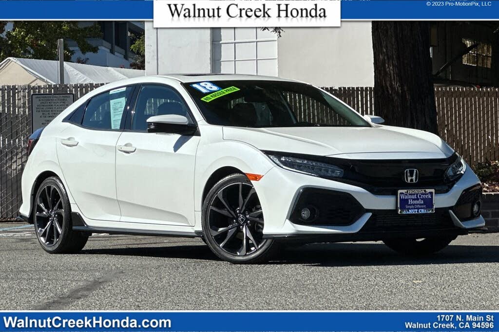 2018 Honda Civic Hatchback Sport Touring FWD