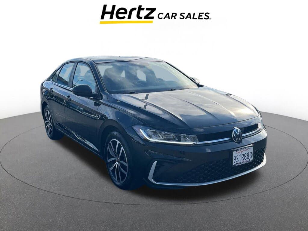 2025 Volkswagen Jetta SE FWD