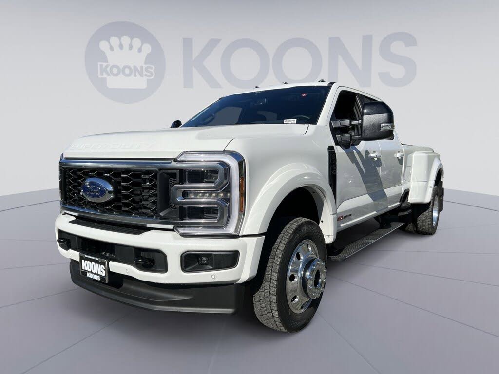 2026 Ford F-450 Super Duty Platinum Crew Cab LB DRW 4WD