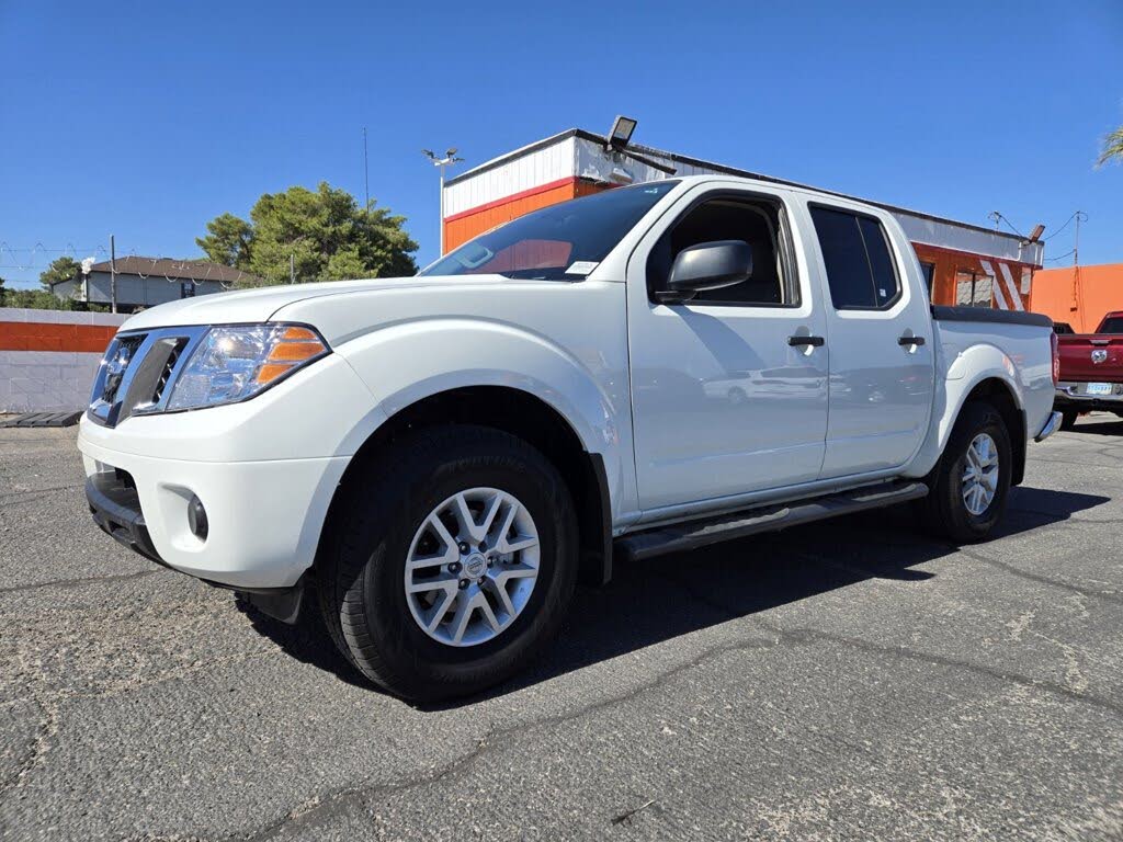 2020 Nissan Frontier SV Crew Cab RWD