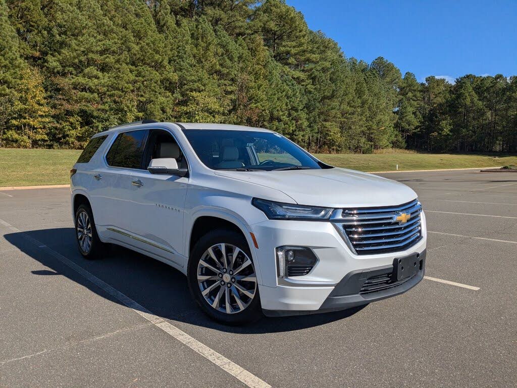 2023 Chevrolet Traverse Premier FWD