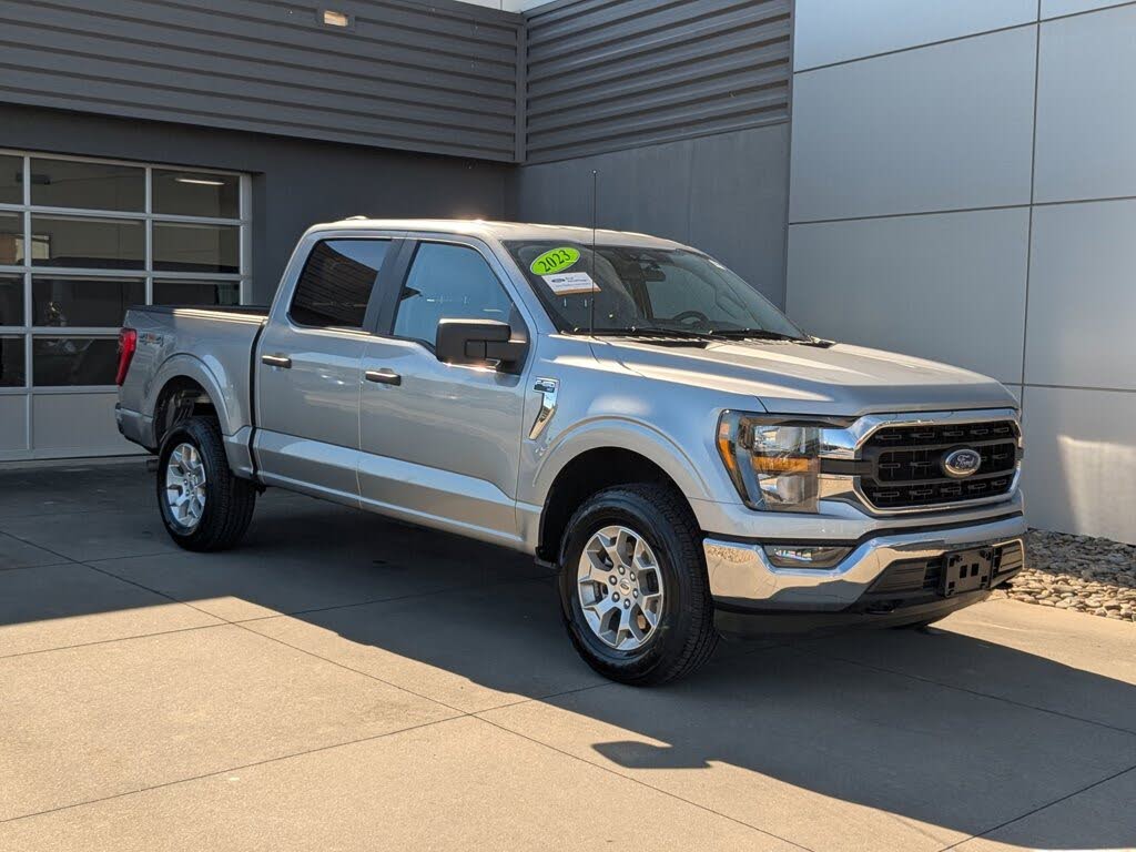 2023 Ford F-150 XLT SuperCrew 4WD