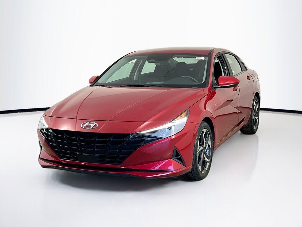 2023 Hyundai Elantra SEL FWD
