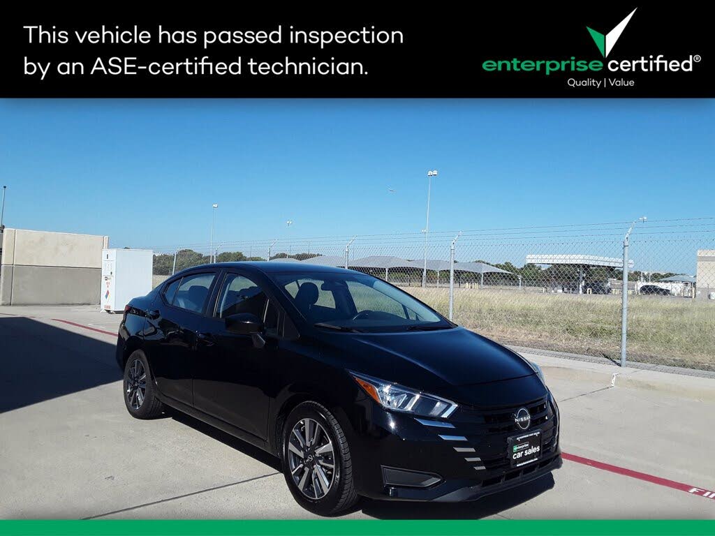 2023 Nissan Versa SV FWD