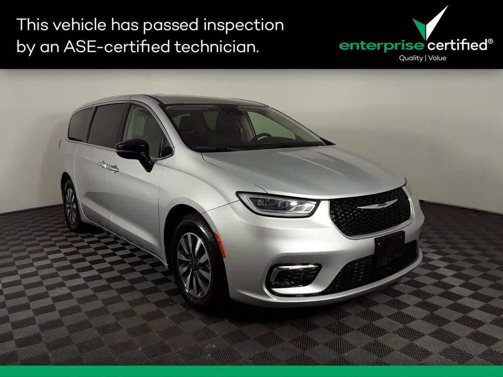 2024 Chrysler Pacifica Hybrid Select FWD