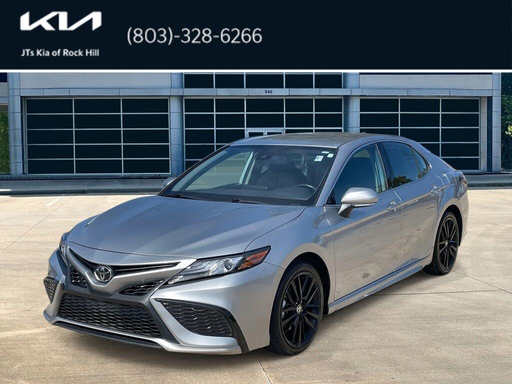 2024 Toyota Camry XSE FWD