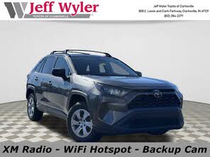 Toyota RAV4 LE FWD