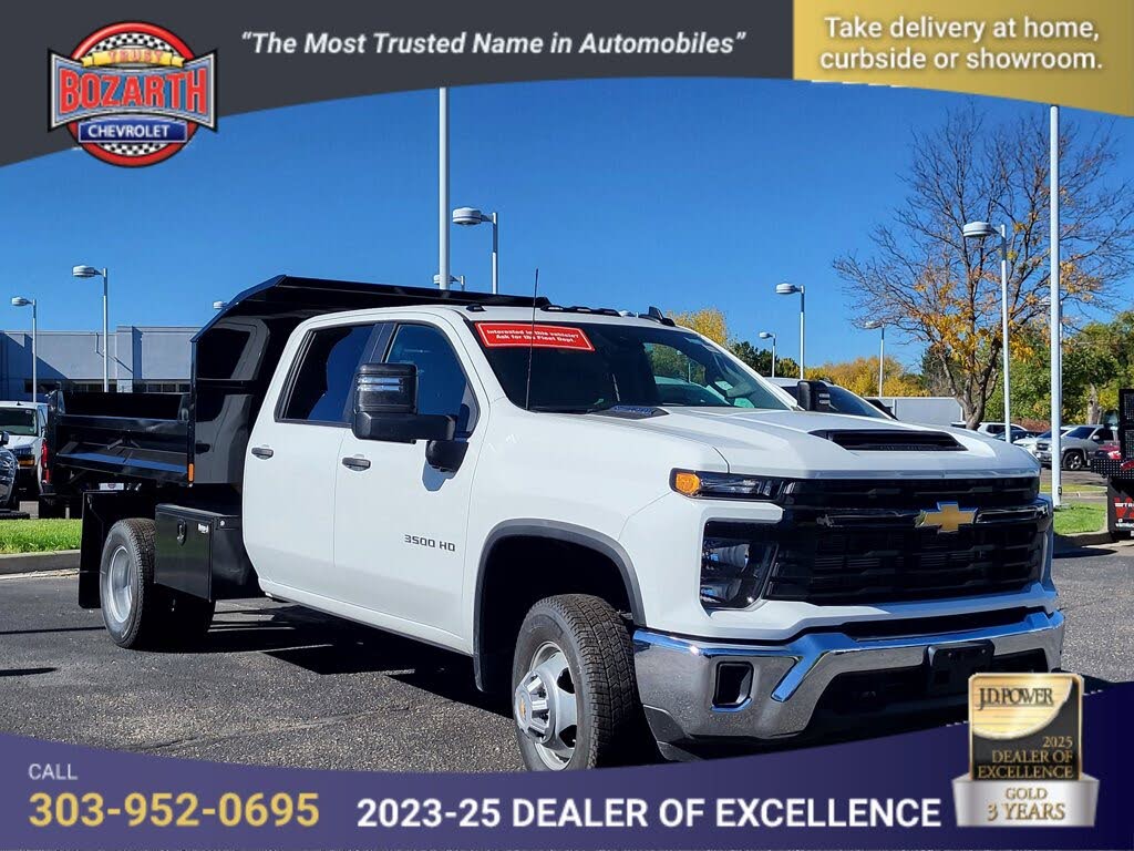 2025 Chevrolet Silverado 3500HD Chassis Work Truck Crew Cab 4WD