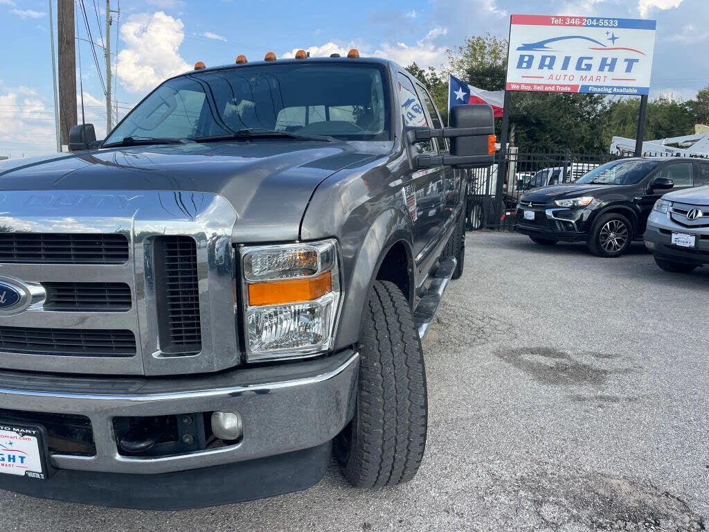 2009 Ford F-350 Super Duty Lariat Crew Cab LB 4WD