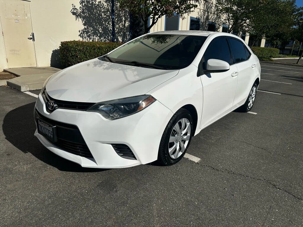 2015 Toyota Corolla LE Plus