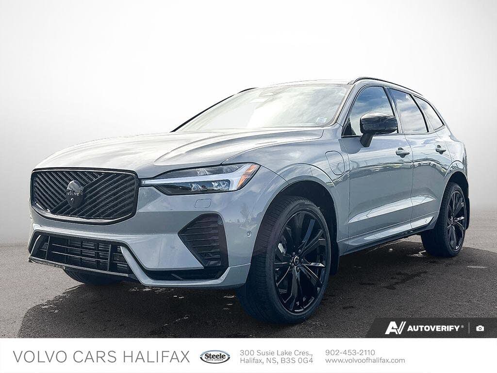 2026 Volvo XC60 B5 Ultra Black Edition AWD