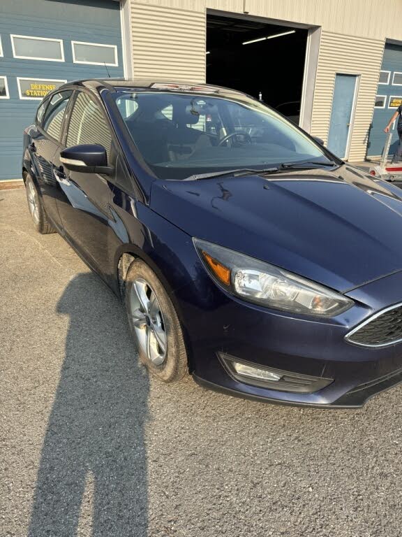 2016 Ford Focus SE Hatchback