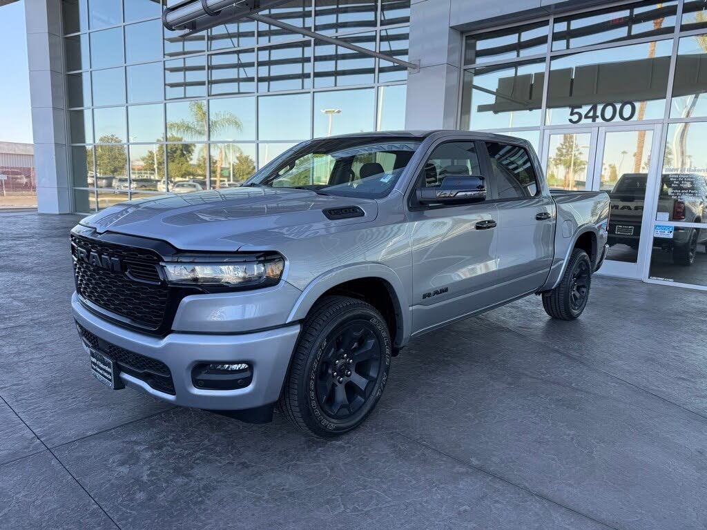 2025 RAM 1500 Big Horn Crew Cab 4WD
