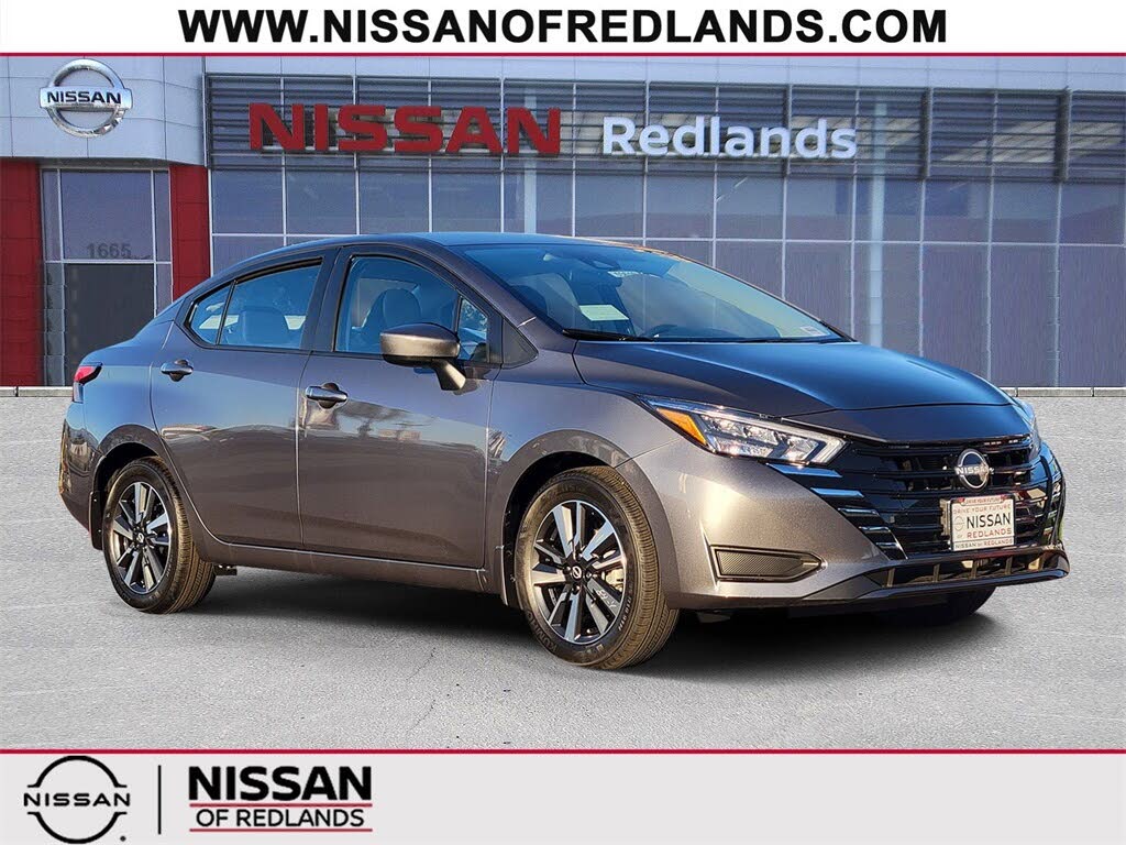 2025 Nissan Versa SV FWD