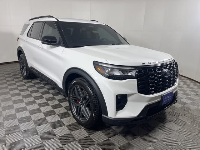 2025 Ford Explorer ST AWD