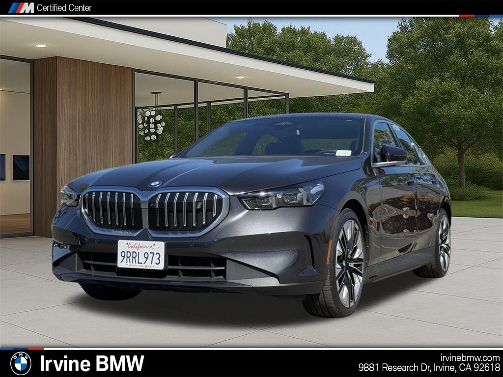 2025 BMW i5 xDrive40 AWD