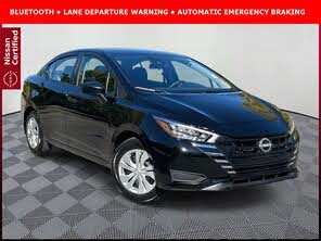Nissan Versa S FWD