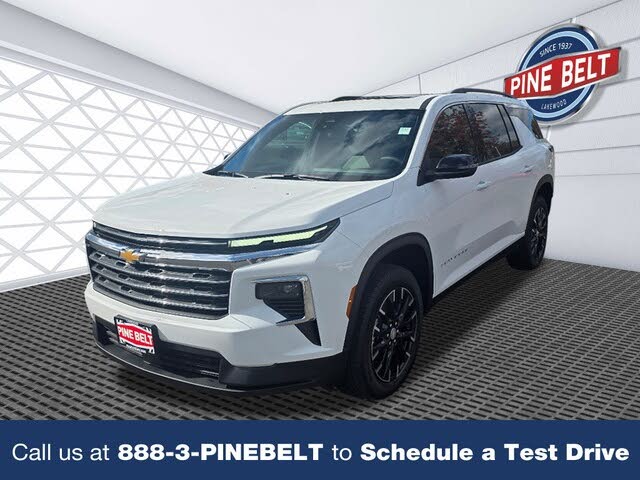 2026 Chevrolet Traverse LT FWD