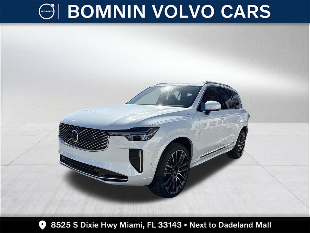 2026 Volvo XC90 B5 Plus 7-Passenger AWD