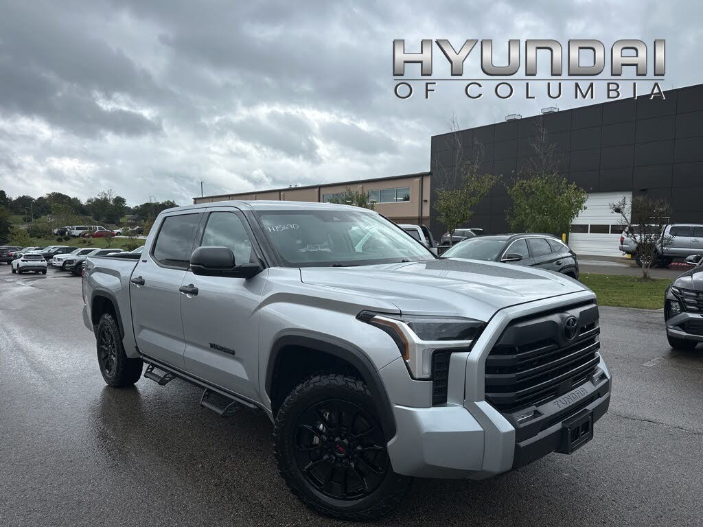 2023 Toyota Tundra SR5 CrewMax Cab 4WD