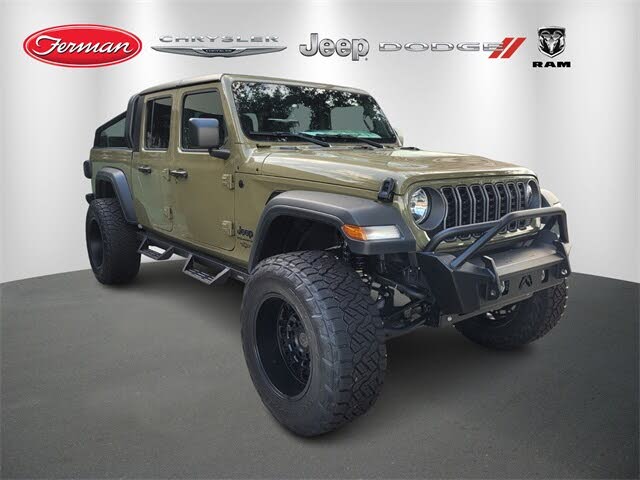 2025 Jeep Gladiator Sport S Crew Cab 4WD