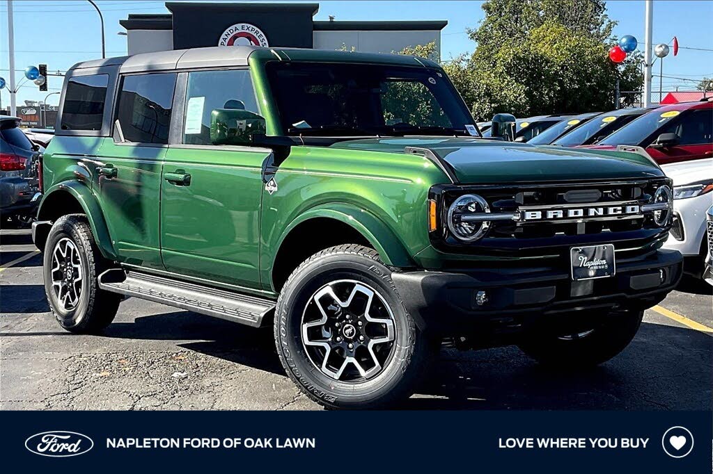 2025 Ford Bronco Outer Banks 4-Door 4WD