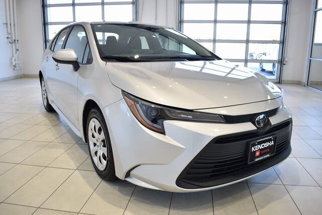 2025 Toyota Corolla LE FWD