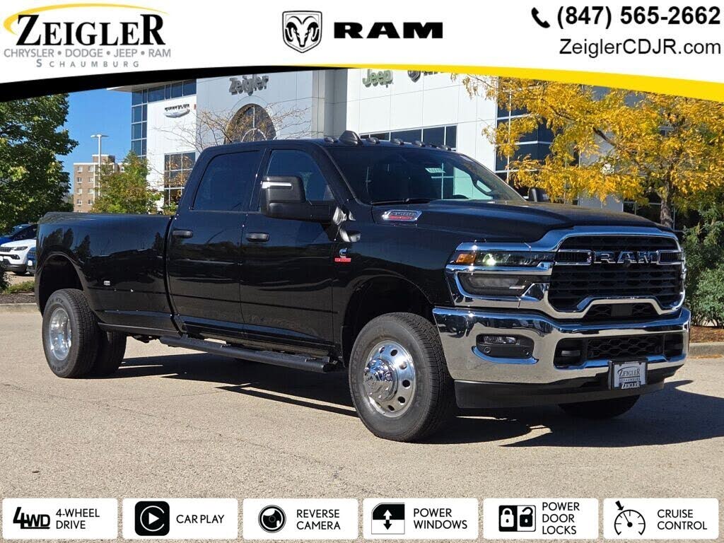 2026 RAM 3500 Tradesman Crew Cab LB DRW 4WD