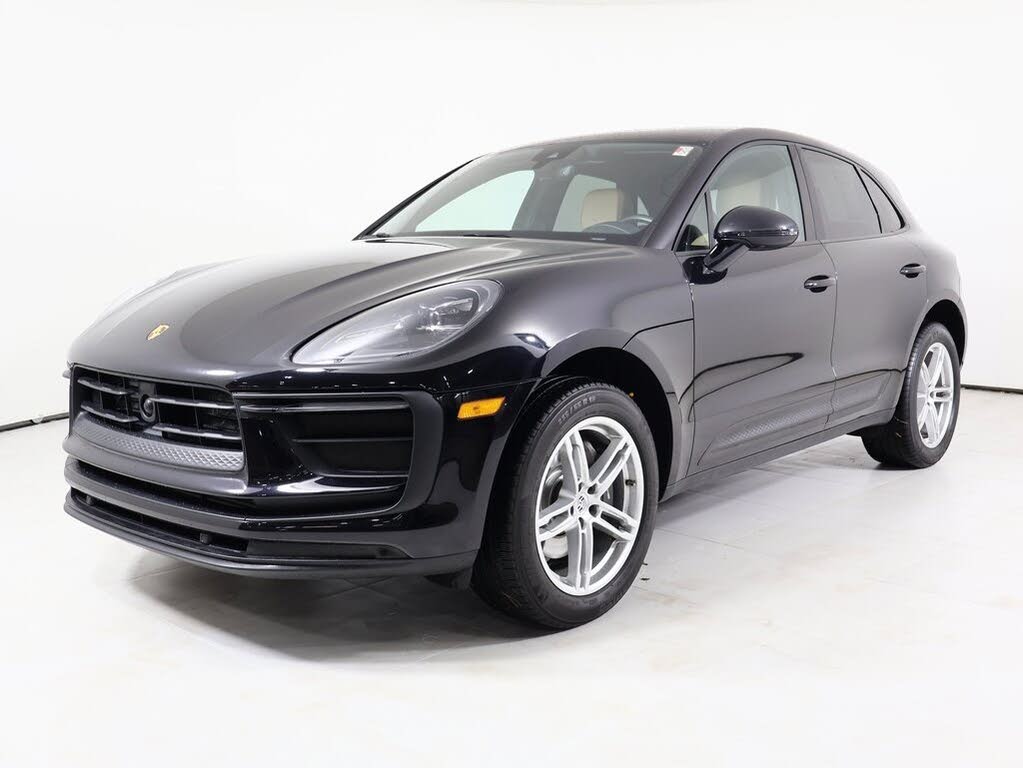 2023 Porsche Macan AWD