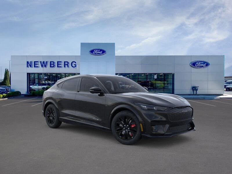 2025 Ford Mustang Mach-E Premium AWD