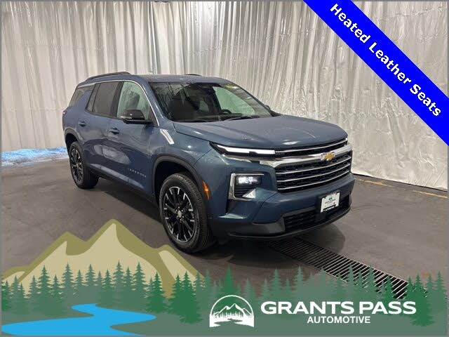 2026 Chevrolet Traverse LT FWD