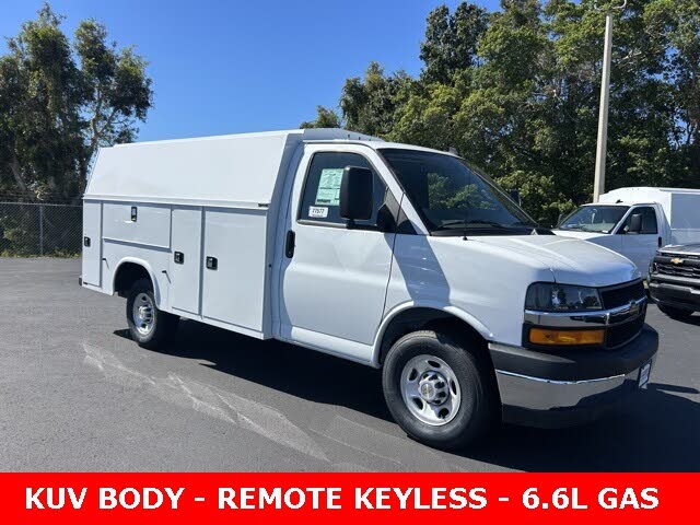 2025 Chevrolet Express Chassis 3500 Cutaway 139