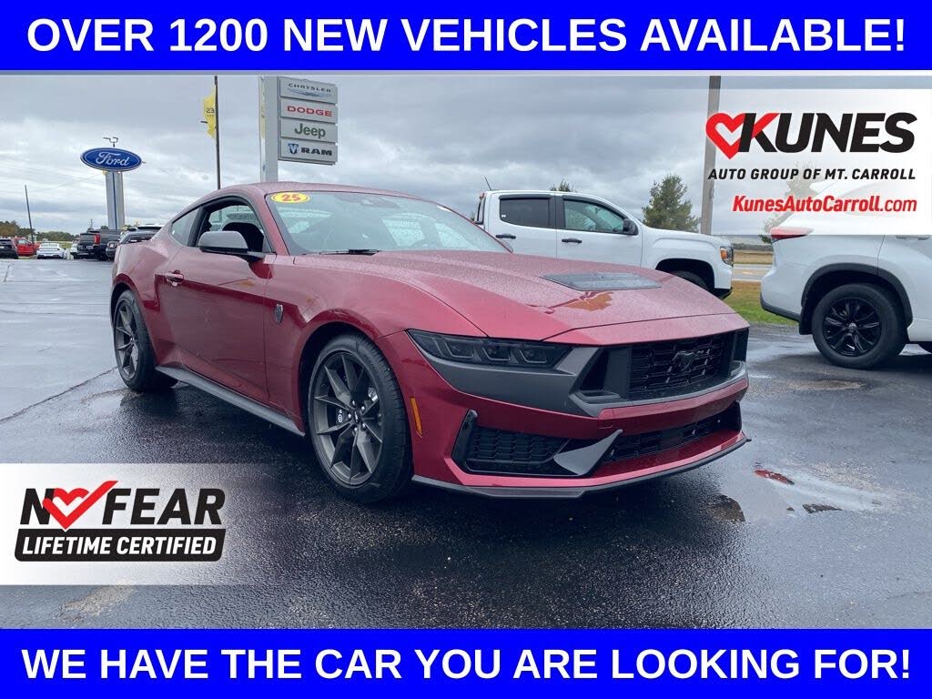 2025 Ford Mustang Dark Horse Fastback RWD