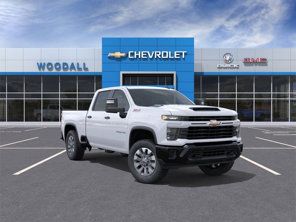 2026 Chevrolet Silverado 2500HD Custom Crew Cab 4WD