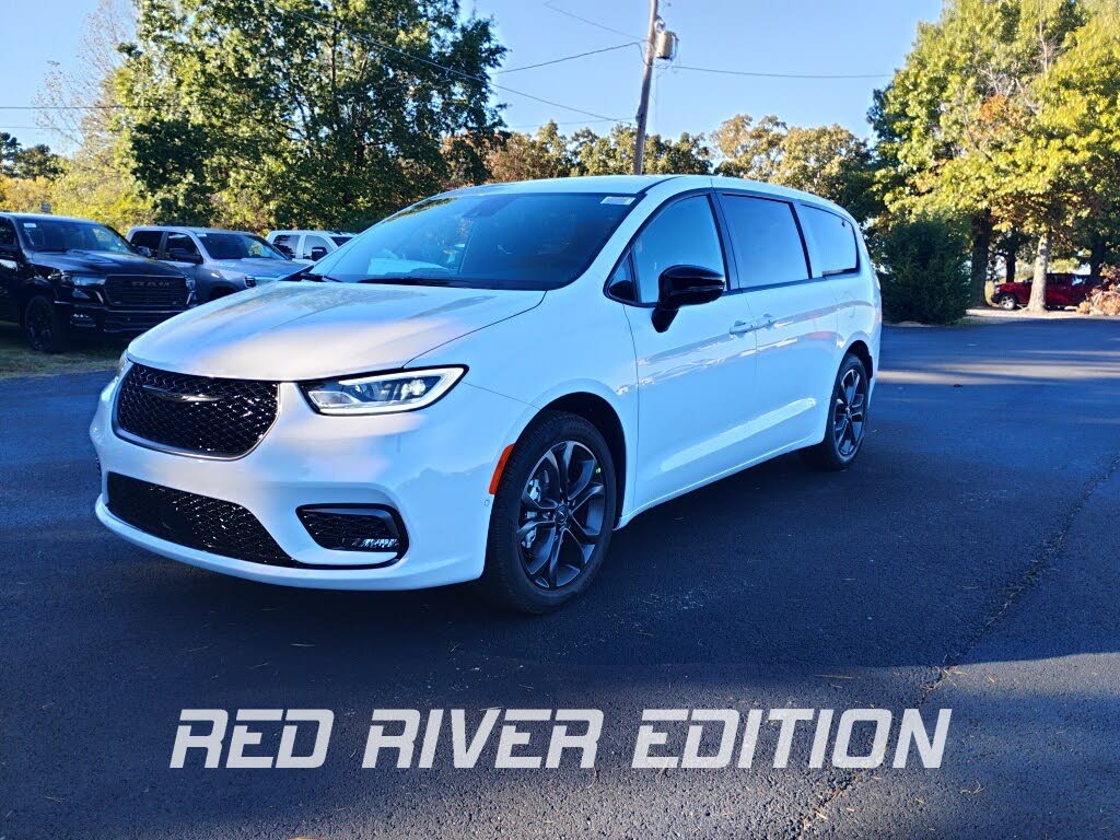 2026 Chrysler Pacifica Select FWD