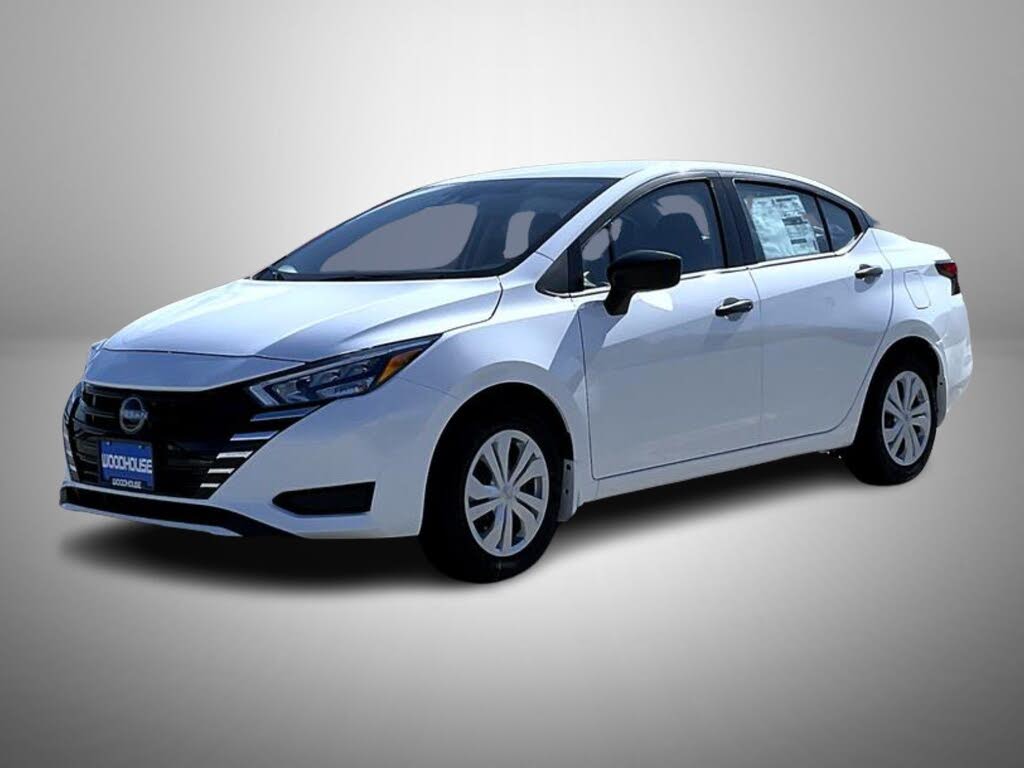 2025 Nissan Versa S FWD