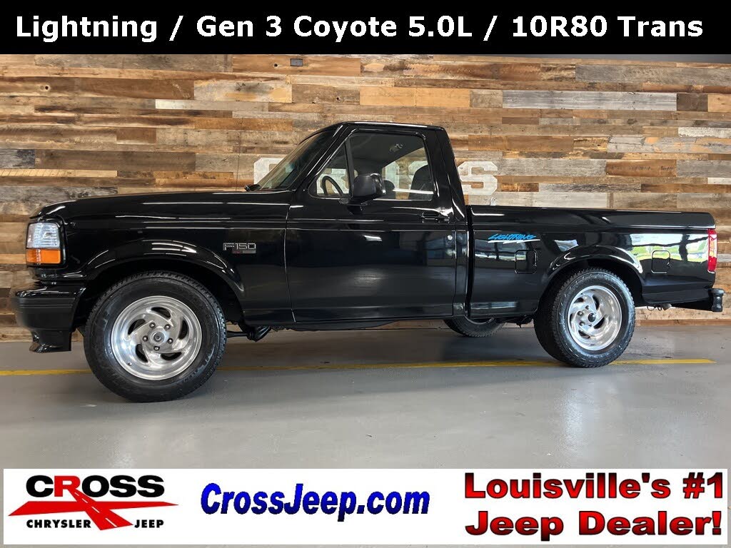1993 Ford F-150 SVT Lightning 2 Dr STD Standard Cab SB