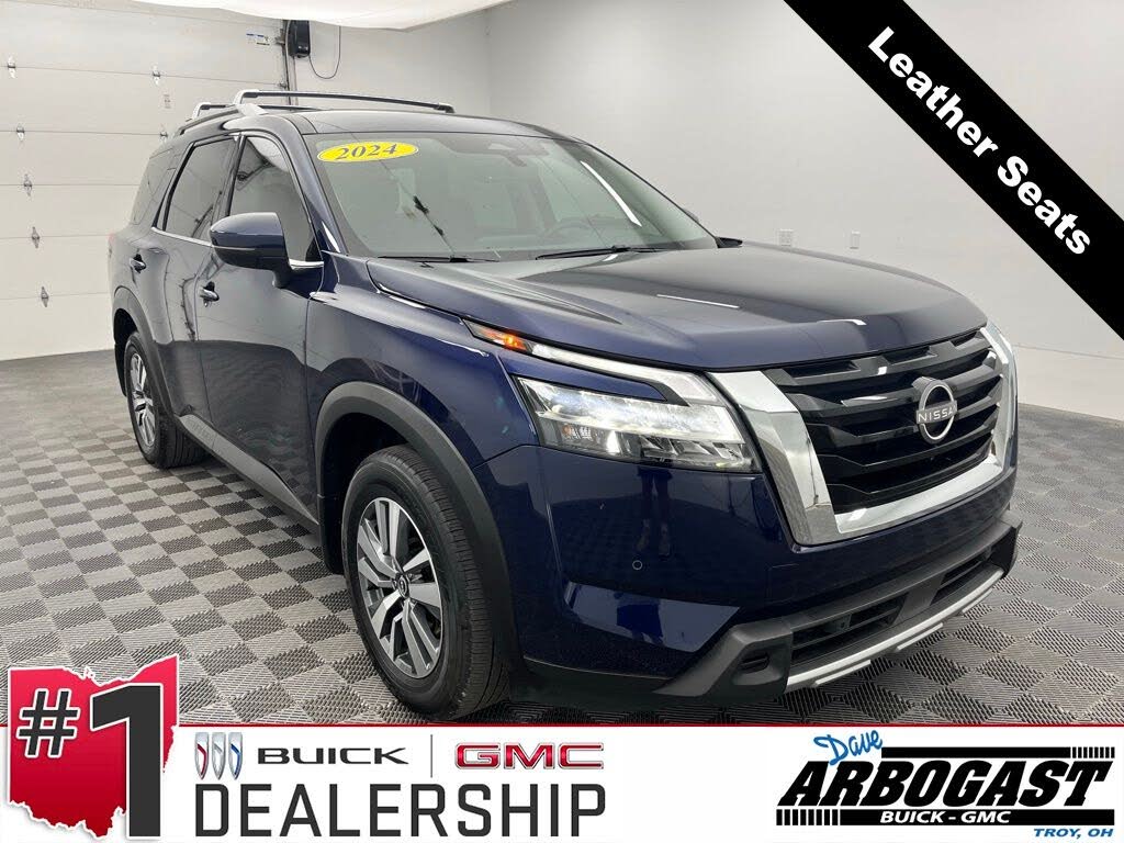 2024 Nissan Pathfinder SL FWD