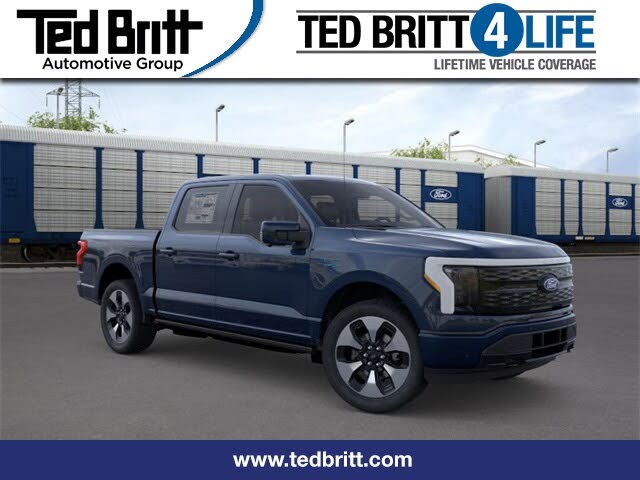 2025 Ford F-150 Lightning Platinum SuperCrew AWD