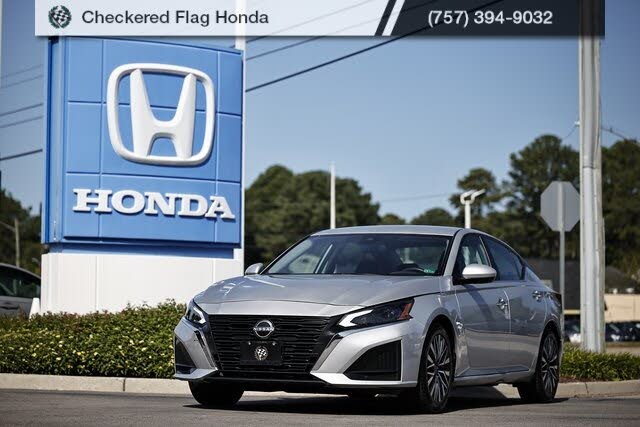 2023 Nissan Altima 2.5 SV FWD